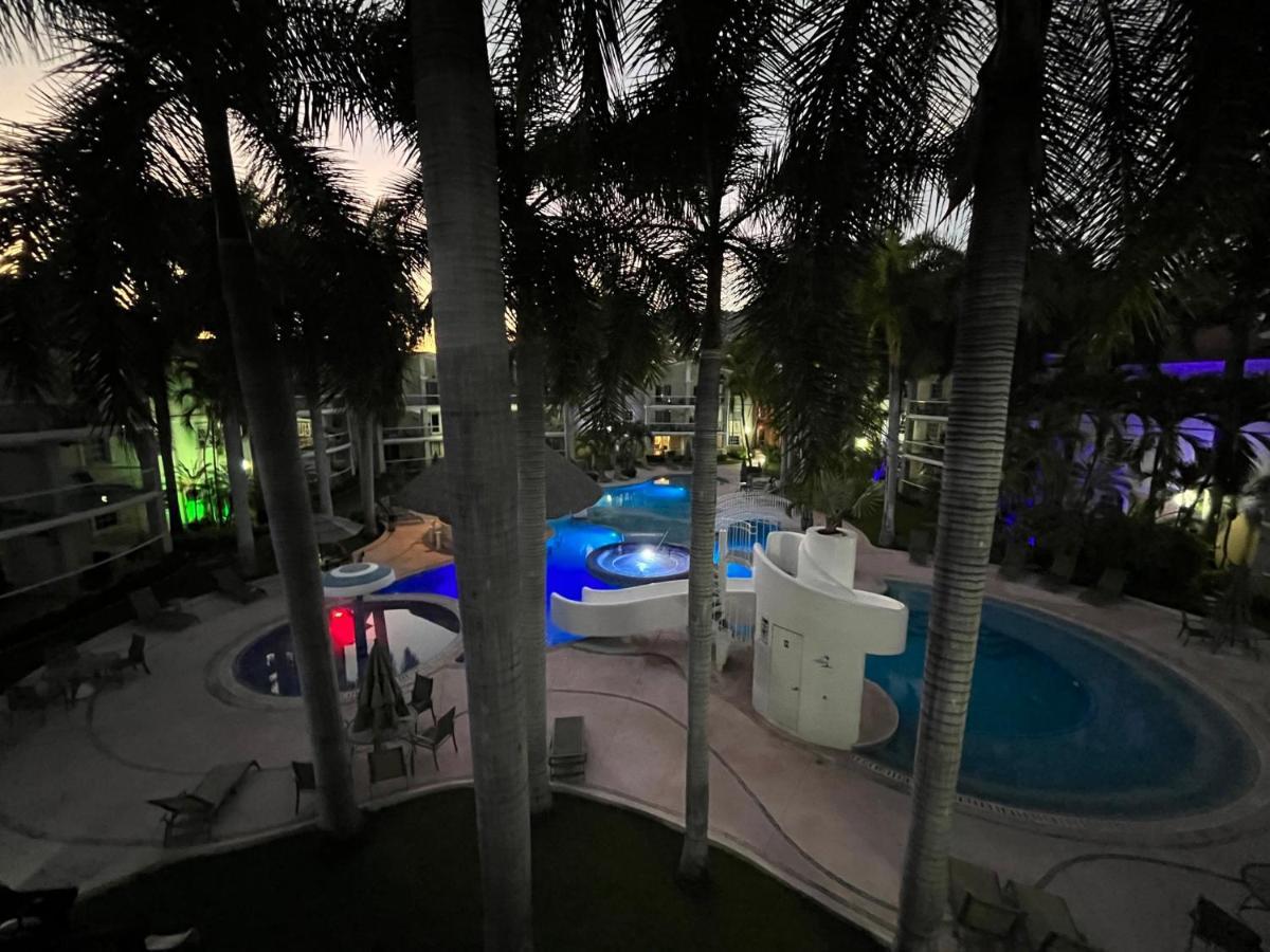 Comodo Departamento En Acapulco Diamante Exterior photo